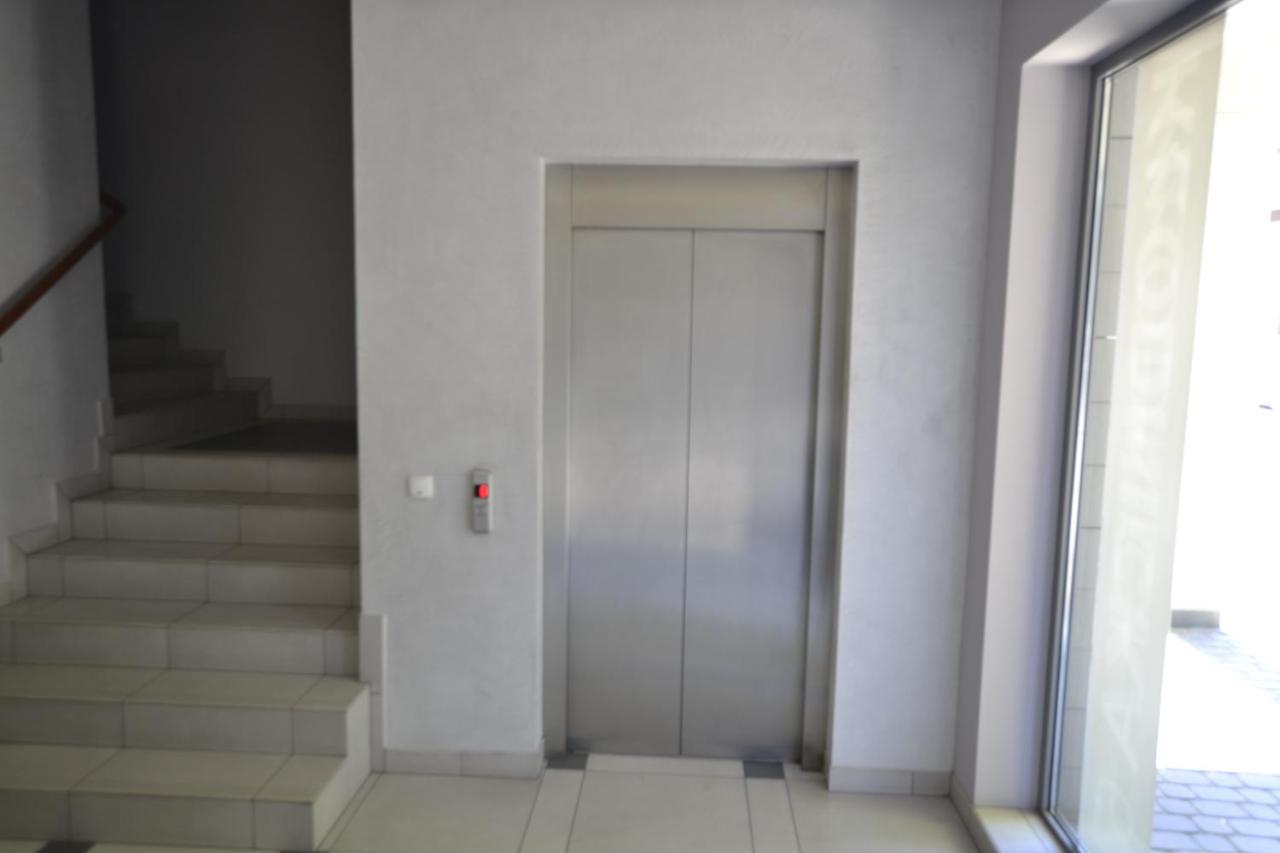 Apartament Bursztynowy Z Garazem -Centrum Gliwic Gliwice Exterior foto